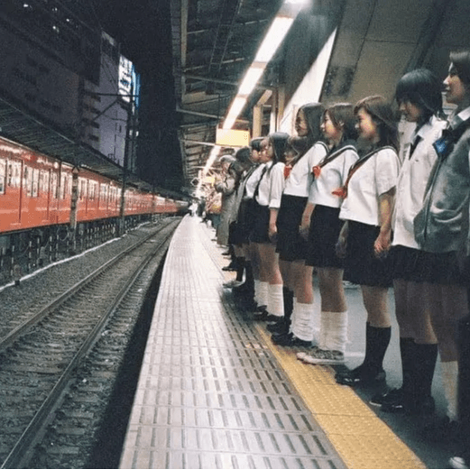 上野站54号 cover image