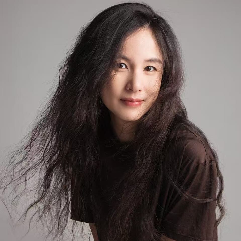 严艺家 cover image